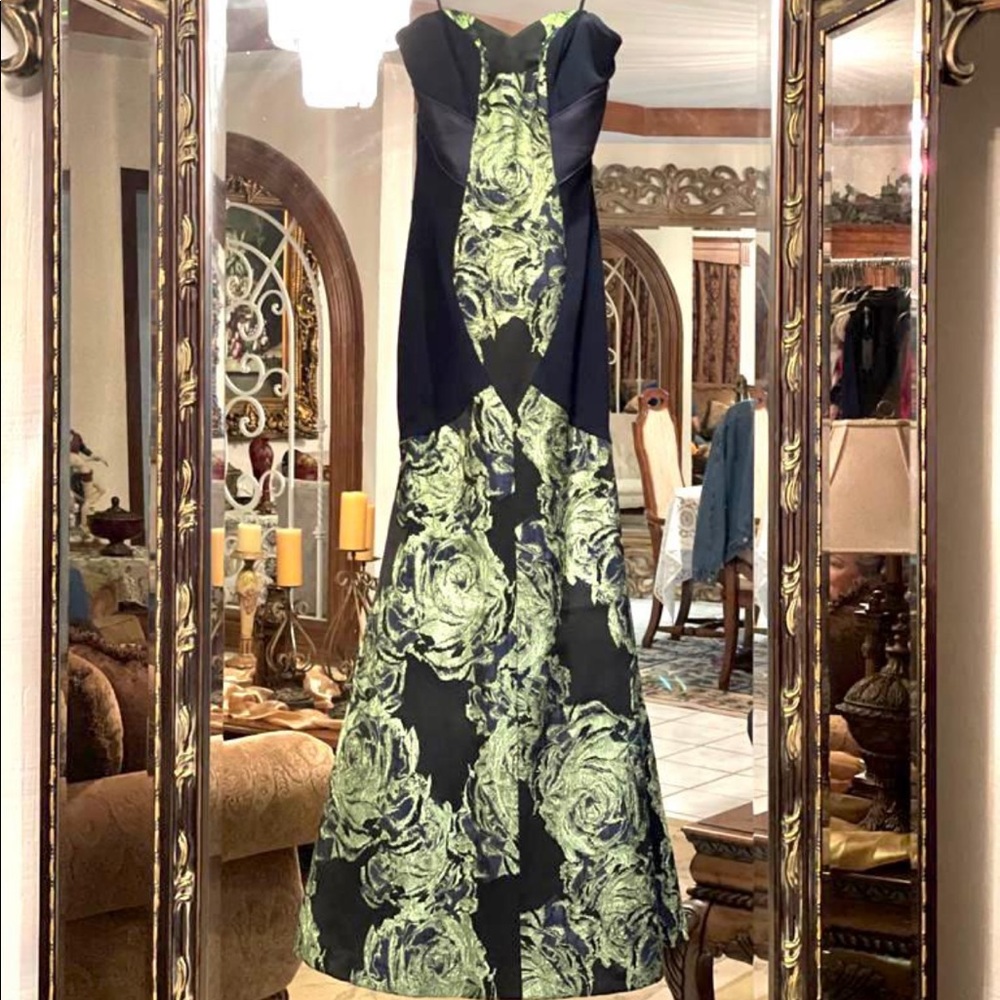 THEIA evening strapless sweetheart neckline mermaid dress